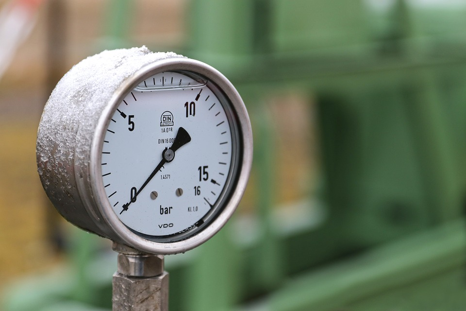 An air pressure gauge