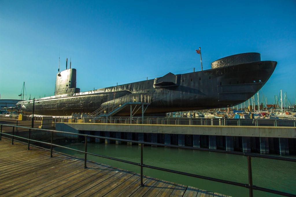 Submarine