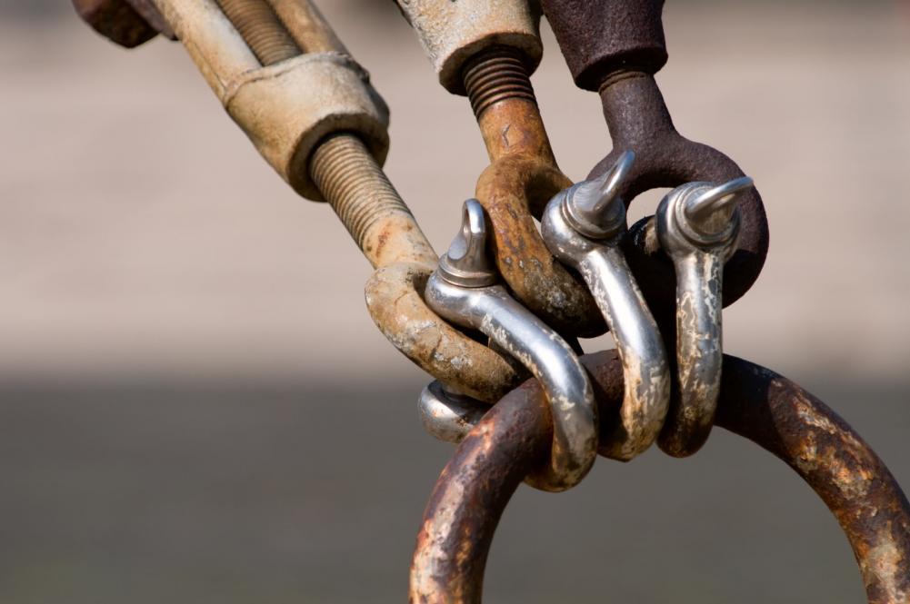 Metal Links